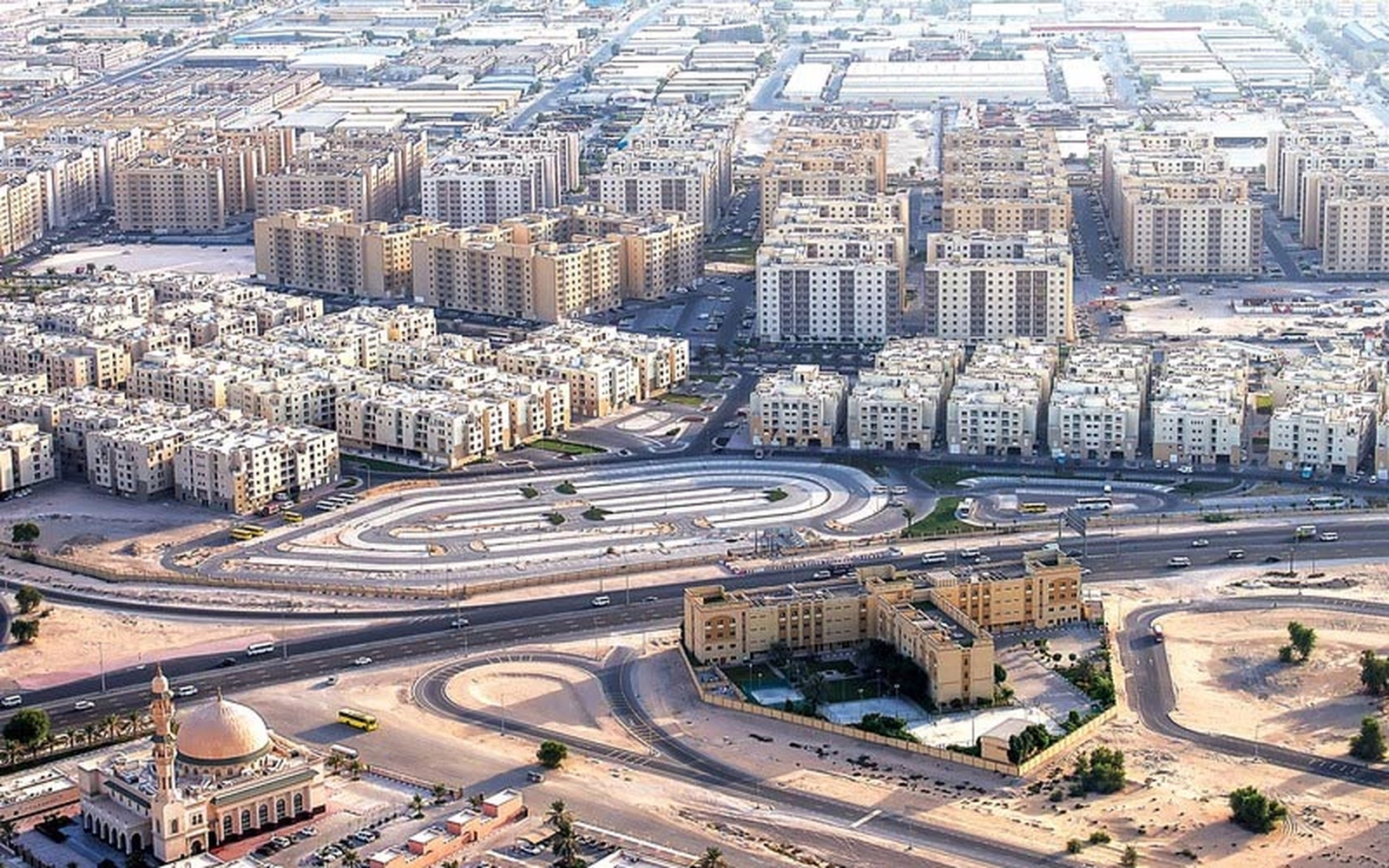 A Deep Dive into Al Quoz: Dubai's Center for Creativity, Commerce, and Contemporary Living