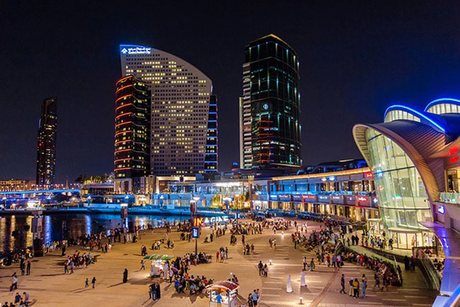 Living and Thriving in Dubai Festival City: A Dynamic Blend of Work, Leisure, and Innovation in Dubai