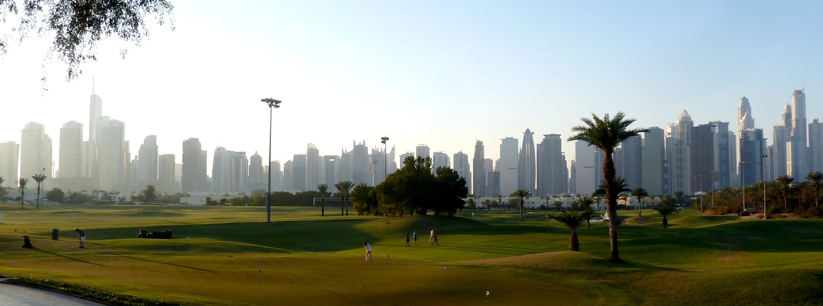 Unveiling Emirates Hills: Dubai's Premier Destination for Business, Lifestyle, and Technology