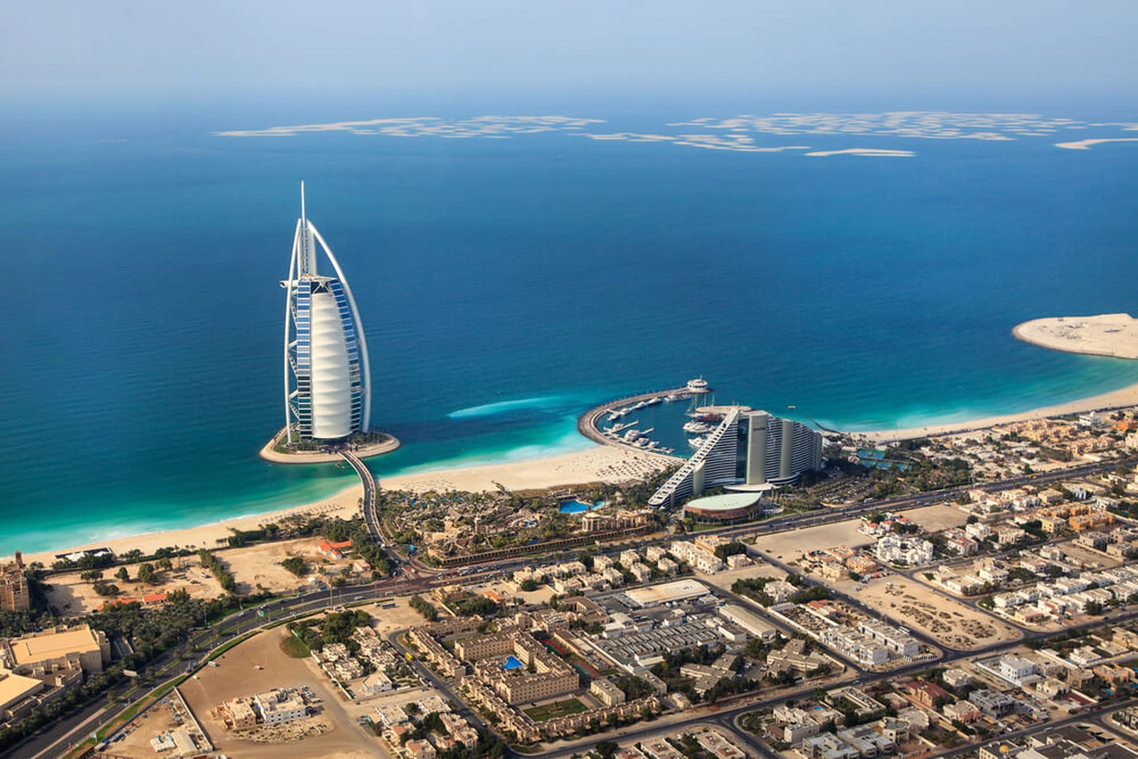 Unveiling Jumeirah: Dubai's Premier Destination for Business, Lifestyle, and Technology